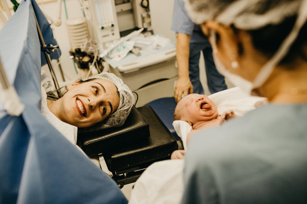 CNM Salaries: How Much Do Certified Nurse-Midwives Make Across the US?